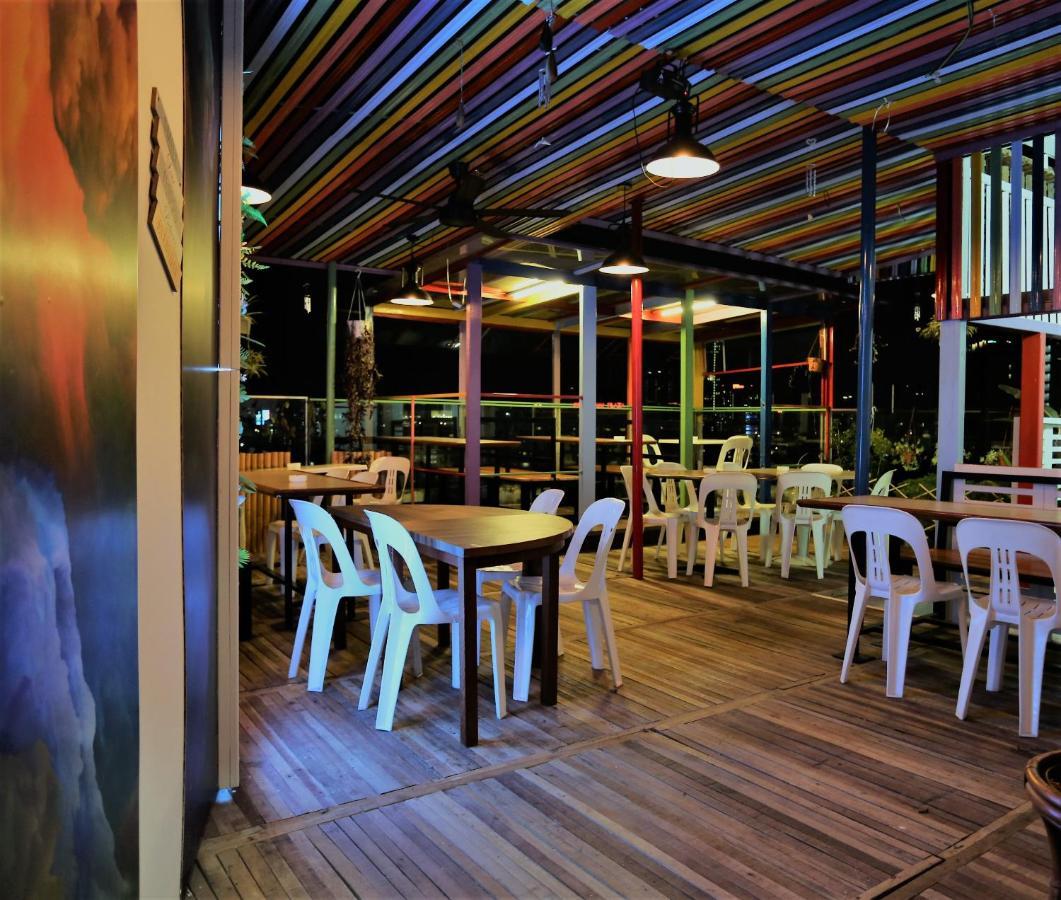 La Isra At Kuala Lumpur Hotel Esterno foto